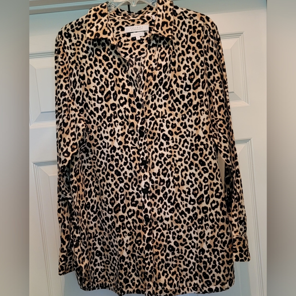 FOXCROFT Wrinkle Free Leopard Print Button-Up Tunic Shirt 16